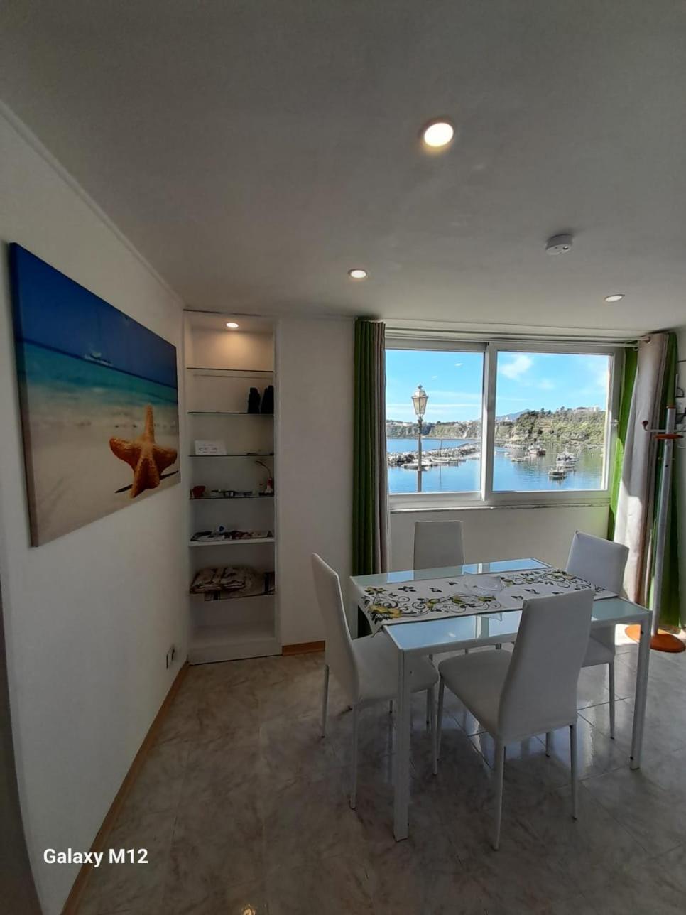 شقة Residenza Mena Marina Corricella بروسيدا المظهر الخارجي الصورة